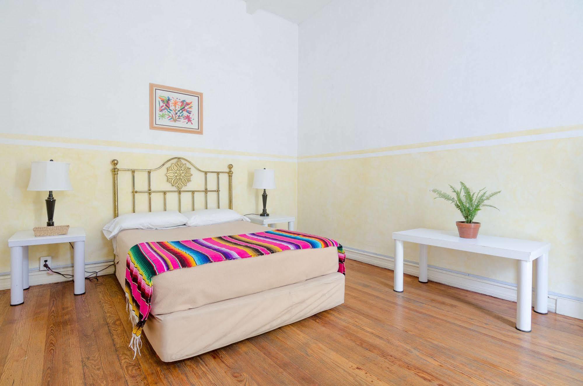 Casa San Ildefonso Hostel Mexico City Exterior photo
